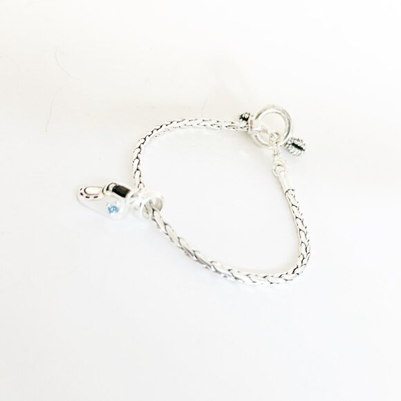 New Mom Bracelet Silver Tone Toggle Clasp Birthstone Baby Booty Charm Blue Stone - Picture 4 of 4